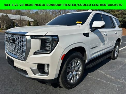 Used 2024 GMC Yukon Denali image 1
