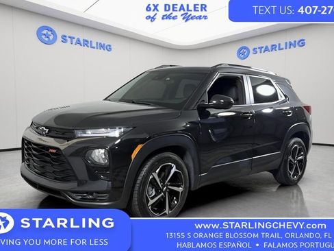 Used 2022 Chevrolet TrailBlazer RS FWD image 1