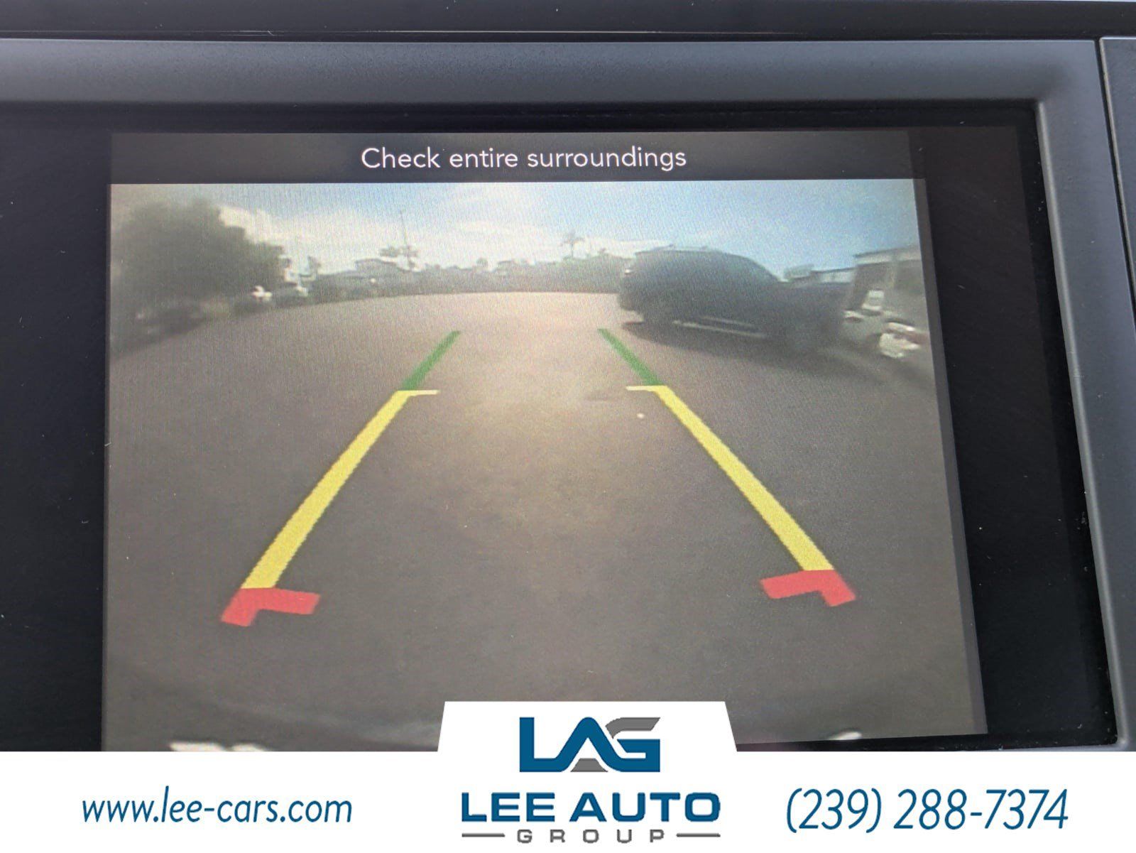 Used 2019 Chrysler Pacifica Touring-L FWD image 26