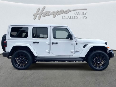 Used 2023 Jeep Wrangler Sahara image 2