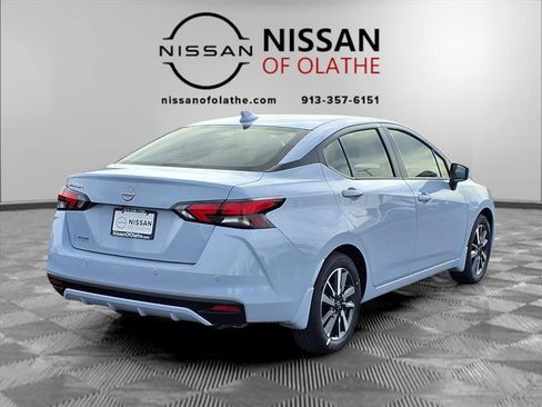 New 2025 Nissan Versa SV w/ Trunk Package FWD image 27