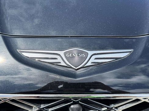 Used 2025 Genesis GV80 2.5T Prestige AWD/4WD image 12