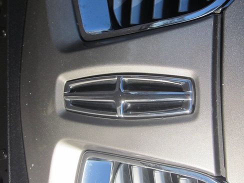 Used 2016 Lincoln MKX Reserve w/ Technology Package image 30