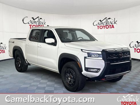 Used 2026 Nissan Frontier PRO-4X AWD/4WD image 1