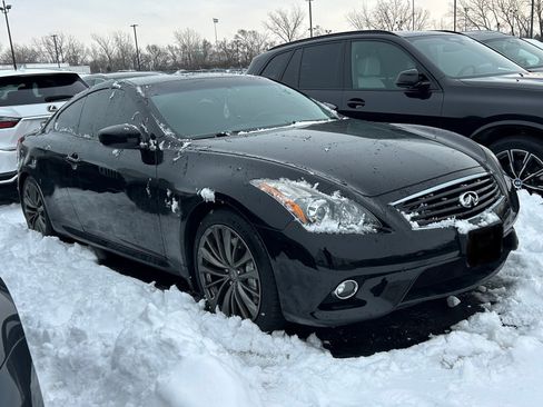 Used 2014 INFINITI Q60 Sport image 7