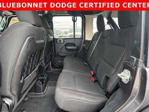 Used 2021 Jeep Wrangler Unlimited Rubicon w/ Xtreme Recon 35" Tire Package image 15