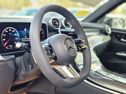 New 2026 Mercedes-Benz GLC 300 4MATIC image 16