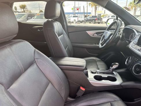 Used 2019 Chevrolet Blazer LT image 11