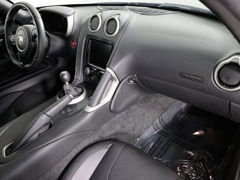 Used 2014 SRT Viper SRT-10 image 24