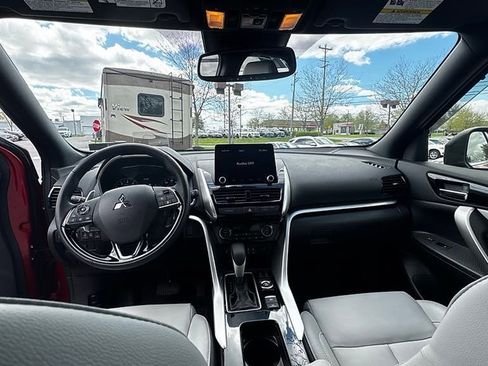 Used 2024 Mitsubishi Eclipse Cross SE AWD/4WD image 24