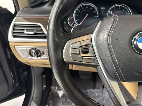 Used 2016 BMW 750i xDrive AWD/4WD image 12
