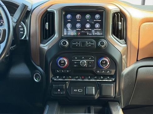 Used 2022 Chevrolet Silverado 2500 High Country w/ Z71 Off-Road Package AWD/4WD image 24
