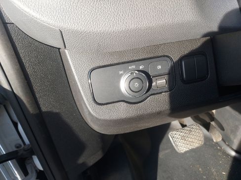 Used 2021 Mercedes-Benz Sprinter 1500 image 26