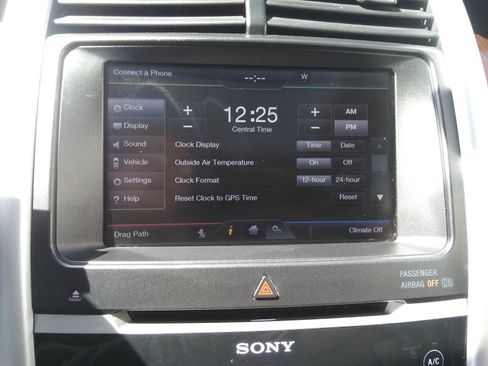 Used 2014 Ford Edge Limited w/ Equipment Group 302A AWD/4WD image 29