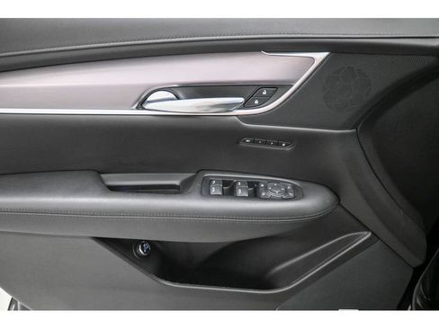 Used 2019 Cadillac XT5 Luxury FWD image 30