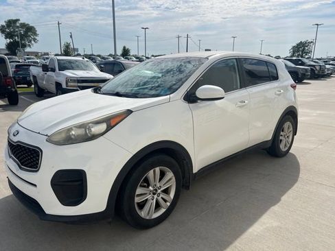 Used 2017 Kia Sportage LX FWD image 7