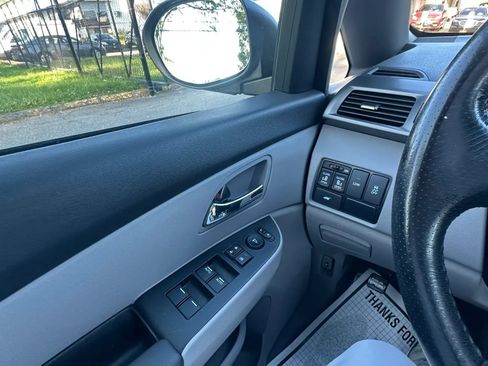 Used 2014 Honda Odyssey EX-L image 19