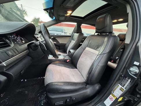 Used 2012 Toyota Camry SE image 13