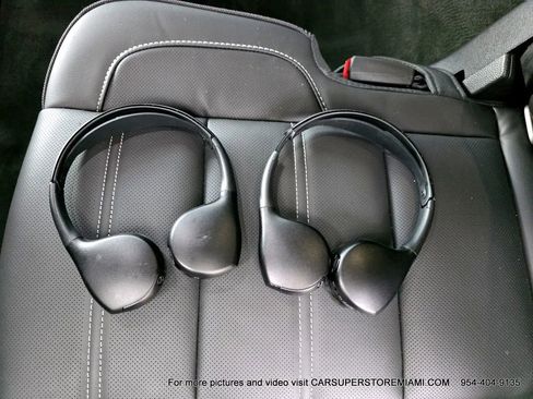 Used 2015 GMC Yukon Denali w/ Open Road Package image 40