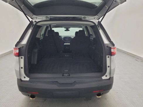 Used 2021 Chevrolet Traverse LT w/ LPO, Cargo Package AWD/4WD image 29