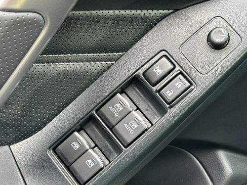 Used 2018 Subaru Forester 2.5i Touring w/ Popular Package #2 image 13