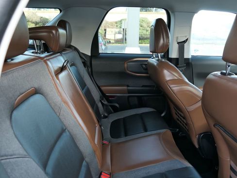 Used 2022 Ford Bronco Sport Outer Banks image 25