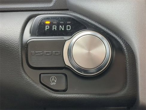 Used 2024 RAM 1500 Laramie image 28
