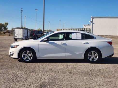 Used 2022 Chevrolet Malibu LS image 5