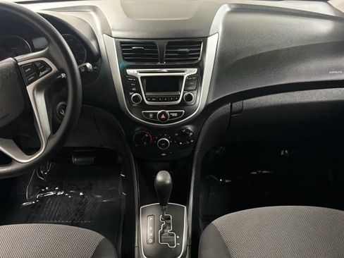 Used 2014 Hyundai Accent GS FWD image 14