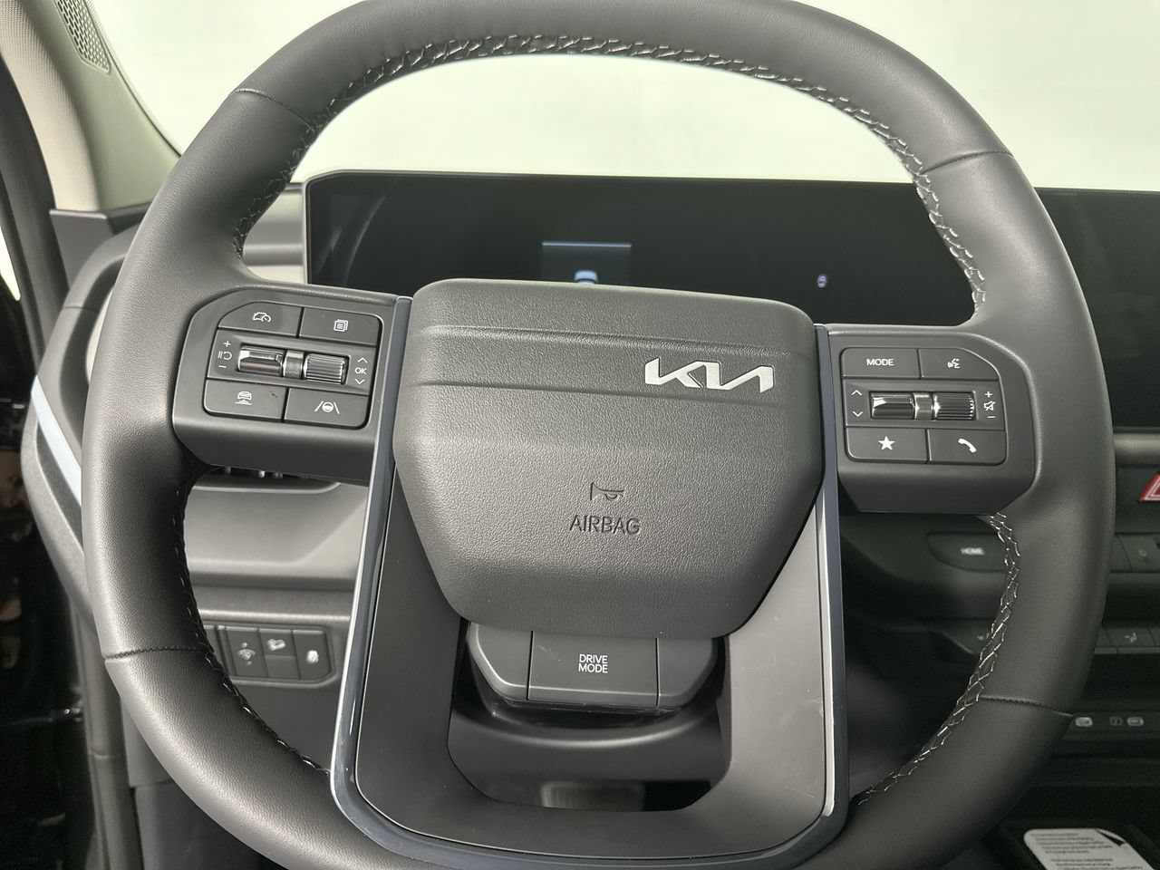New 2027 Kia Seltos S FWD image 9