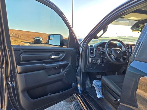 Used 2025 RAM 1500 Tradesman image 11