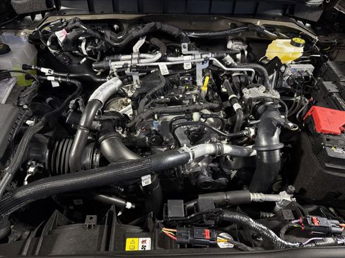 New 2026 Ford Bronco Outer Banks AWD/4WD image 32