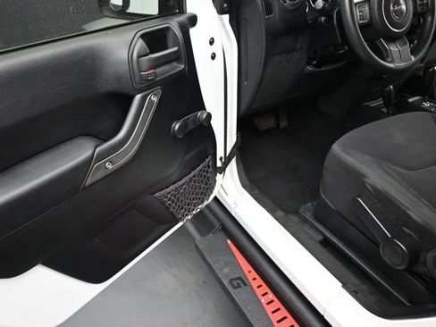 Used 2013 Jeep Wrangler Sport AWD/4WD image 19
