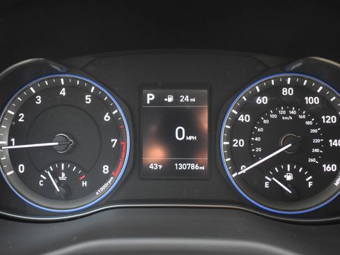 Used 2018 Hyundai Kona SE image 25