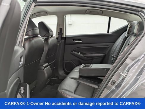 Used 2024 Nissan Altima 2.5 SR FWD image 11