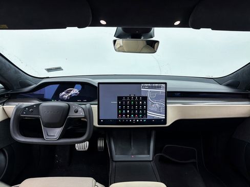 Used 2021 Tesla Model S Plaid image 21