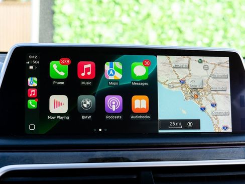 Used 2019 BMW 750i w/ Executive Package image 46