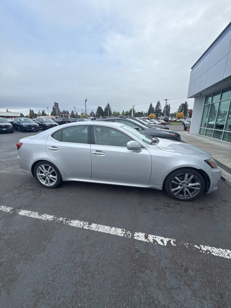 Used 2006 Lexus IS 250 RWD image 2
