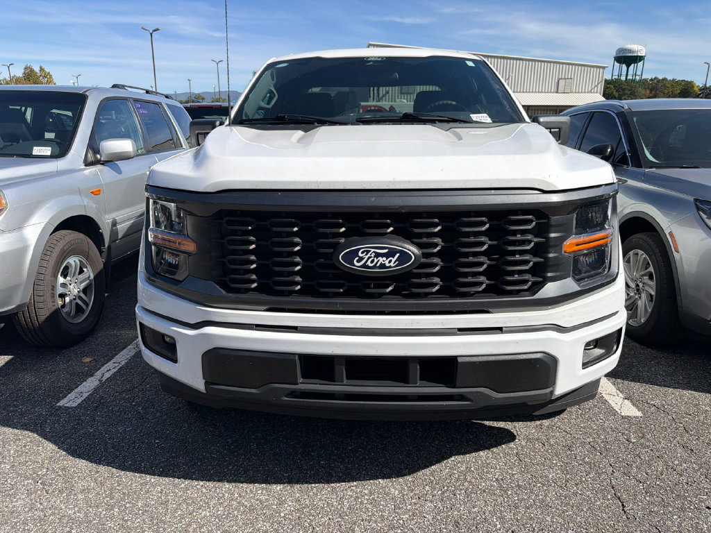 Used 2025 Ford F150 STX w/ Equipment Group 200A RWD image 2