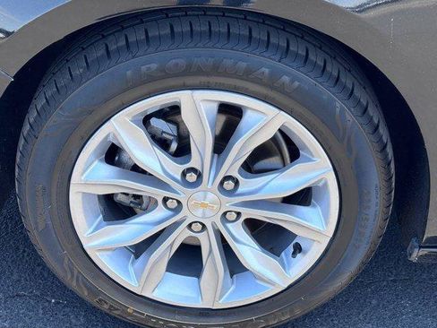 Used 2023 Chevrolet Malibu LT FWD image 10