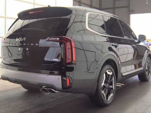 Used 2024 Kia Telluride S w/ S Sunroof Package AWD/4WD image 5