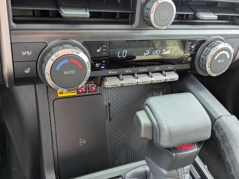 New 2026 Toyota 4Runner TRD Sport Premium AWD/4WD image 17