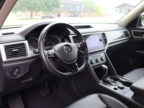Used 2019 Volkswagen Atlas SE AWD/4WD image 15