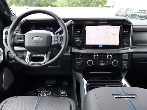 New 2026 Ford F350 Platinum w/ FX4 Off-Road Package AWD/4WD image 5