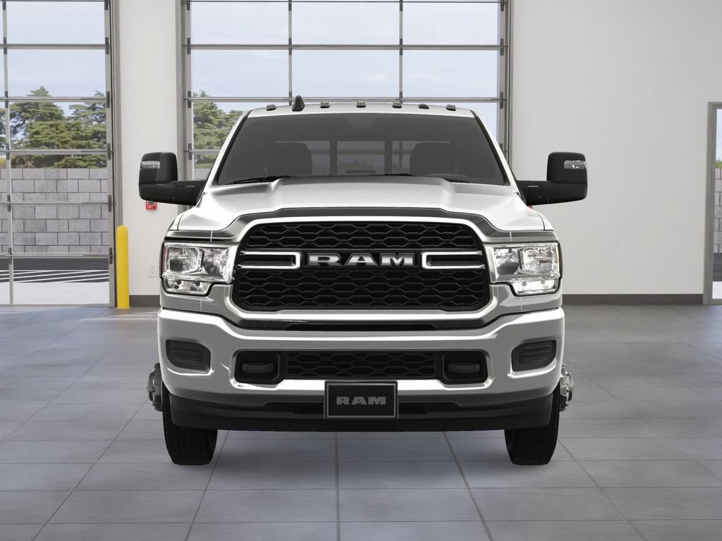 New 2024 RAM 3500 Tradesman w/ Chrome Appearance Group AWD/4WD image 18