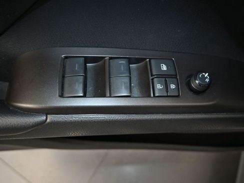 Used 2024 Toyota Camry SE image 13