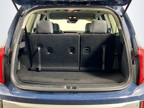 Used 2023 Kia Telluride S image 26