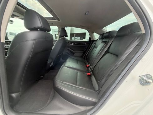 Used 2024 Honda Civic Touring image 12