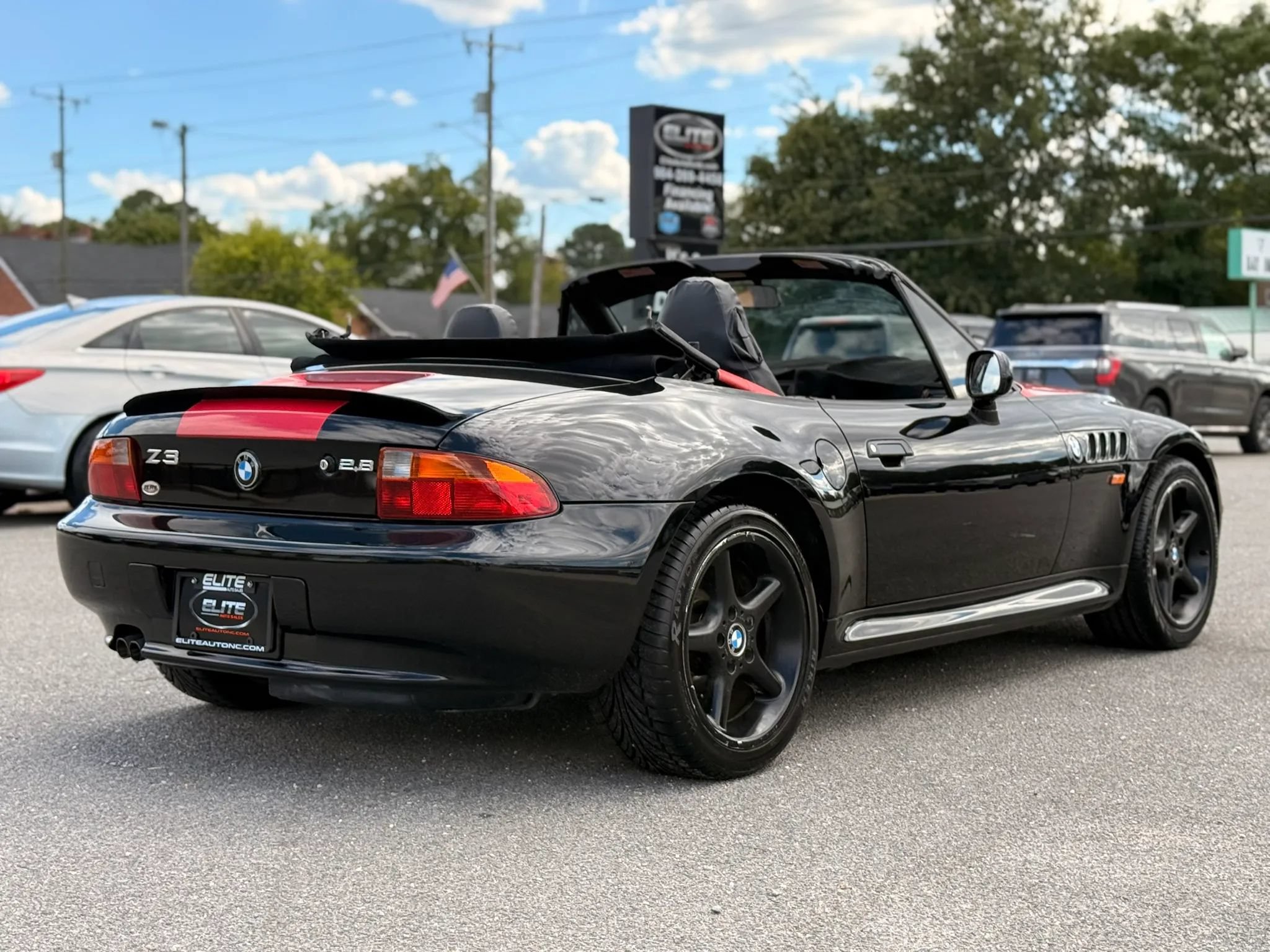 Used 1997 BMW Z3 2.8 RWD image 9