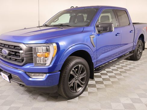 Used 2022 Ford F150 XLT w/ Equipment Group 302A High image 11